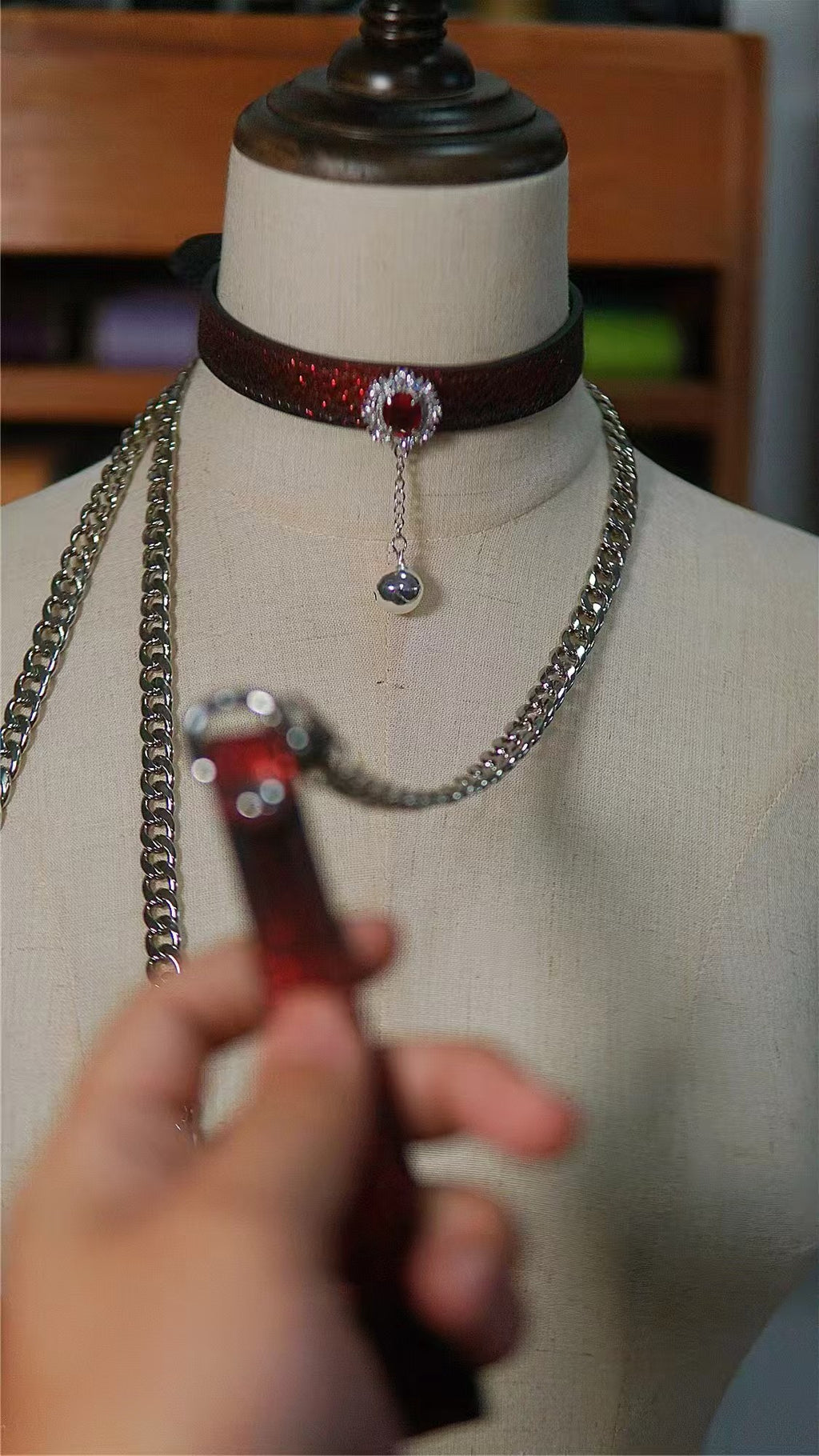 Blood Crown 1