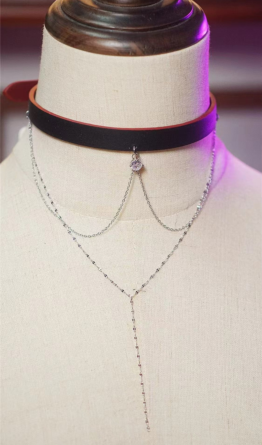 Collarbone Veil 2