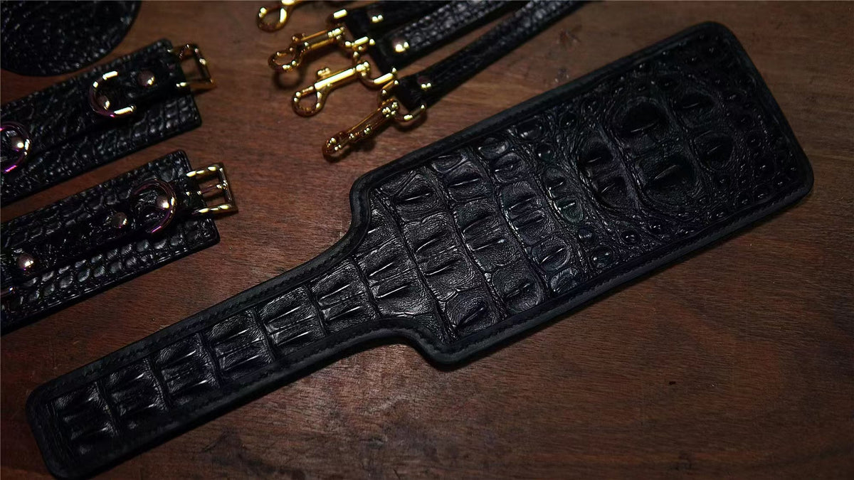 Obsidian Reliquary 6